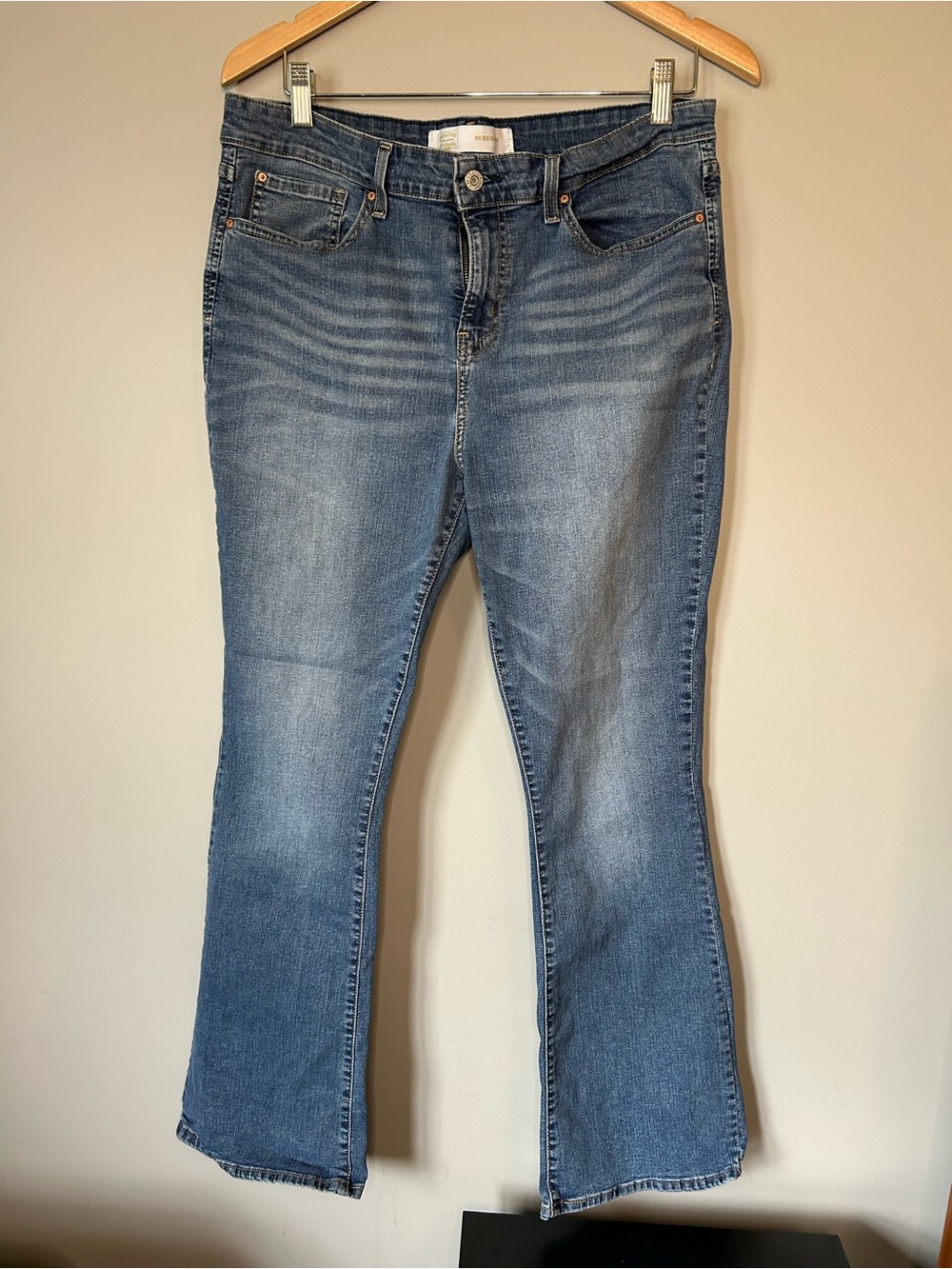Levi's Women's Medium Blue Boot Cut Jeans